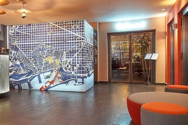 24/7 reception ciutat barcelona hotel 24/7 reception ciutat barcelona hotel