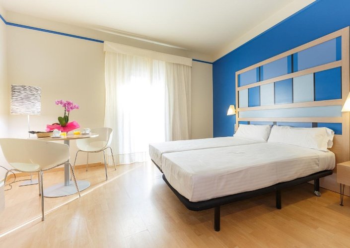 Double room ciutat barcelona hotel Double room ciutat barcelona hotel
